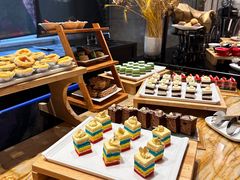 -西藏饭店·亚克·食光自助餐厅(文殊院店)