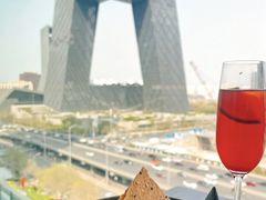 -福楼毕斯罗F Bistronome(国贸商城约会地标景观店)