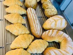 -研麦家面包(亚泰华府店)