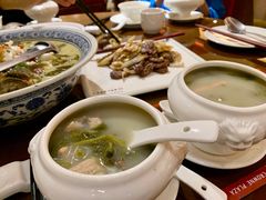 -广州中心皇冠假日酒店·百粤楼