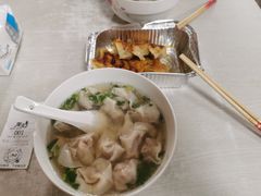 -周震馄饨
