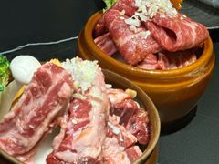 -山川小町·极番烧肉(新地假日广场店)