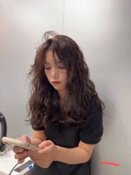 -One造型烫染沙龙