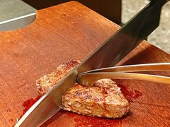 -铭牛烧肉·和牛海鲜自助(高新月牙湖店)