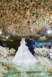 -美悦盛宴一站式婚礼会馆(临江店)