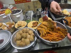 -柳州肥姨妈大骨螺蛳粉(万达中心店)