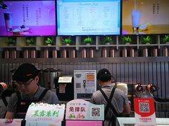 -CoCo都可(湖滨银泰店B区店)