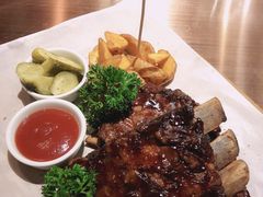 -圣徒精酿美式餐厅saints brewing(裕华万达步行街店)