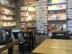 -晓风书屋(大学路店)