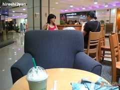 -星巴克(广州中华广场B1层店)