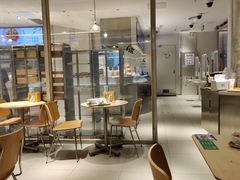 -老乡鸡(上海白玉兰广场店)