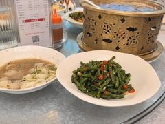 -汗腾格里·风味餐厅(新疆驻京办店)