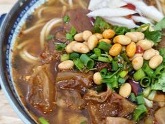 -牛师傅牛肉面(尚隆路店)