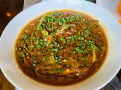 沙蒜烧豆面-新荣记(BFC外滩金融中心店)
