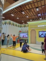 -多多淘儿童体验中心(重庆来福士店)