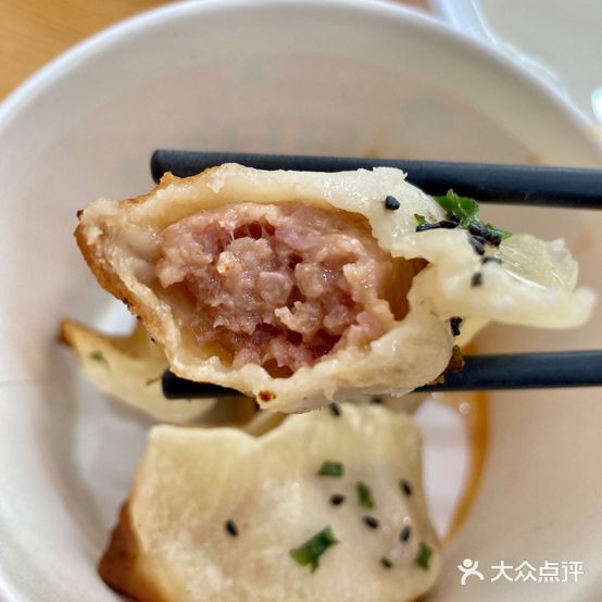 上海小吃生煎小笼馆(顾荻路店)