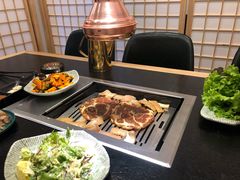 -臻牛烤肉