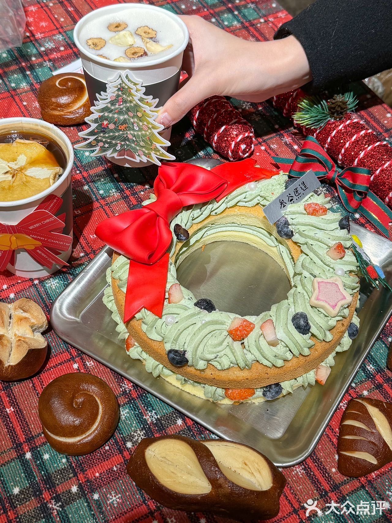 天津这家面包店圣诞气氛遥遥领先❗️