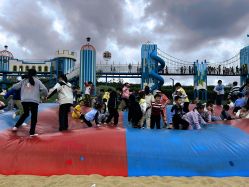 -季高兔窝窝亲子园(上海薰衣草公园店)