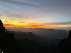 -黄山光明顶山庄