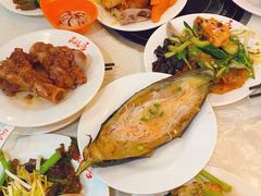 -泉福居酱骨头自助广场(南大街商业步行街店)