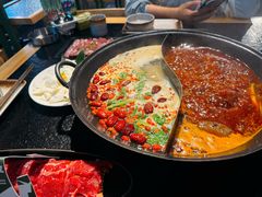 -鹿鸣山草本茶香火锅(园西路店)
