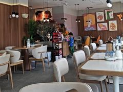 -必胜客(康华路店)