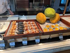 -舜耕山庄四时万和自助餐厅