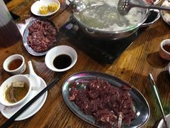 -牛一煲美食(江高店)