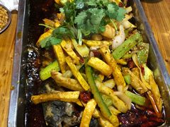 -大湾金牌万州烤鱼(沙河店)