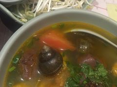 -大头虾越式风味餐厅(光明广场店)