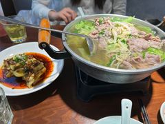 -全牛匠·乐山跷脚牛肉(西单华威约饭街店)