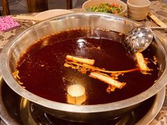 -肖肖酸萝卜鱼火锅(总店)