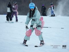-中旅松花湖滑雪场