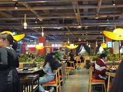 -老船舫·现做活鲜鱼馆(东郊记忆店)