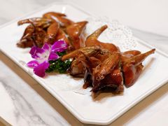 玻璃乳鸽-十六台·经典广东菜(德外大街店)