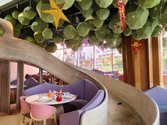 -水桶王国主题餐厅·聚会·生日派对·亲子活动·家庭套餐(亚龙湾希尔顿店)