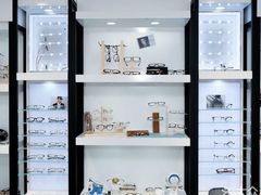 -浮光眼镜·蔡司视觉合作·数字验配中心(陆家嘴店)