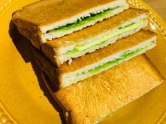 咖椰吐司-HELLO 27 意面·沙拉·帕尼尼