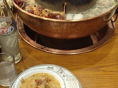 -盛元盛居传统炭火锅(绿园店)