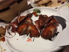 乳鸽-将相和·海鲜蒸饺大连菜