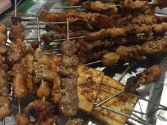 -喝丢一只鞋海鲜烧烤·海肠捞饭(文体街店)