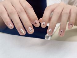 -UU·NAIL美甲美睫專門店