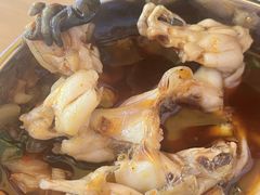 -鸿顺老铁锅美蛙鱼府(解放碑店)