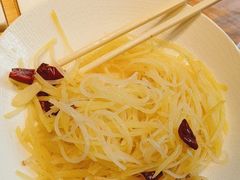 -娜仁图雅蒙古美食村(33小镇店)