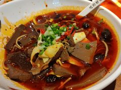 -渝是乎酸菜鱼(龙旗购物中心店)