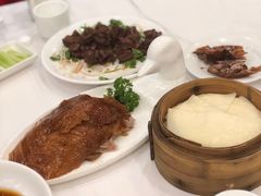 特色烤鸭-九花山烤鸭店