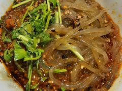 -万记麻辣烫国展总店