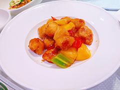 菠萝咕咾肉-有璟阁港式餐厅(金融街购物中心店)