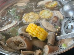 -牛一煲美食(江高店)